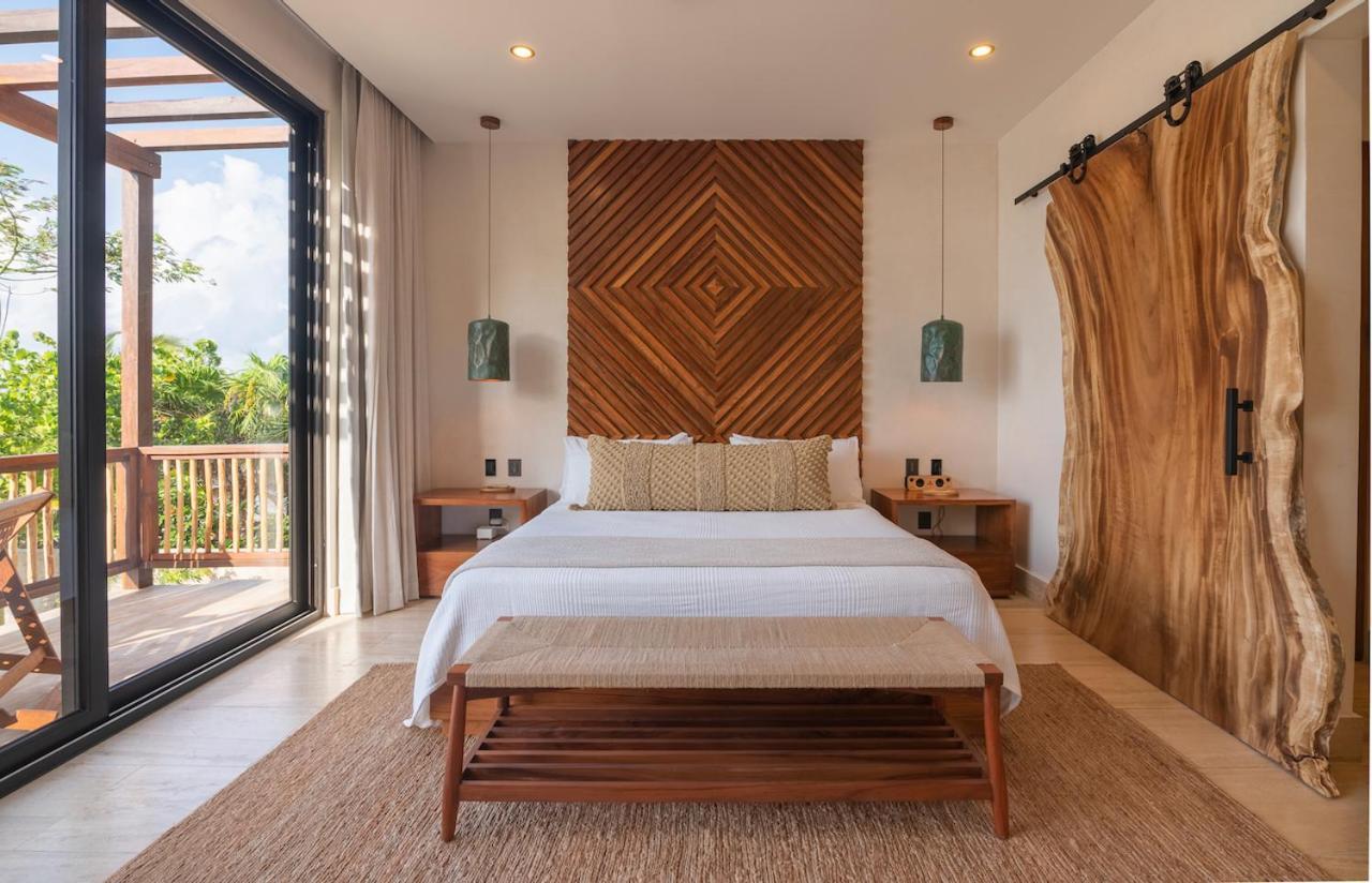 Villa Tulumar Beachfront Luxury Villa- Full Service Экстерьер фото